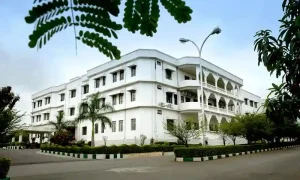 Top 10 Universities in India